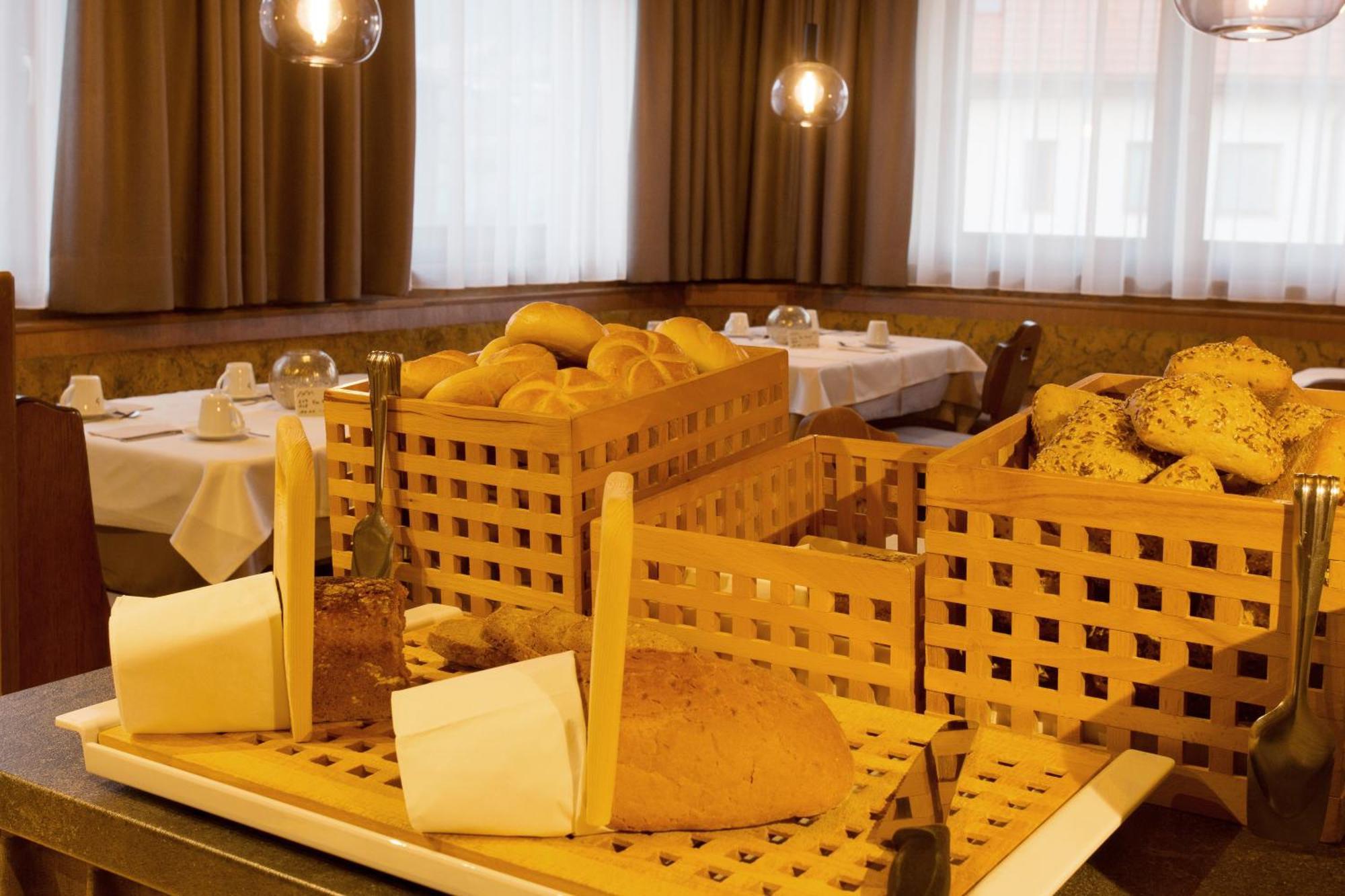 Ferienhotel Bergland อาร์เซิล อิม พิทซ์ทาล ภายนอก รูปภาพ