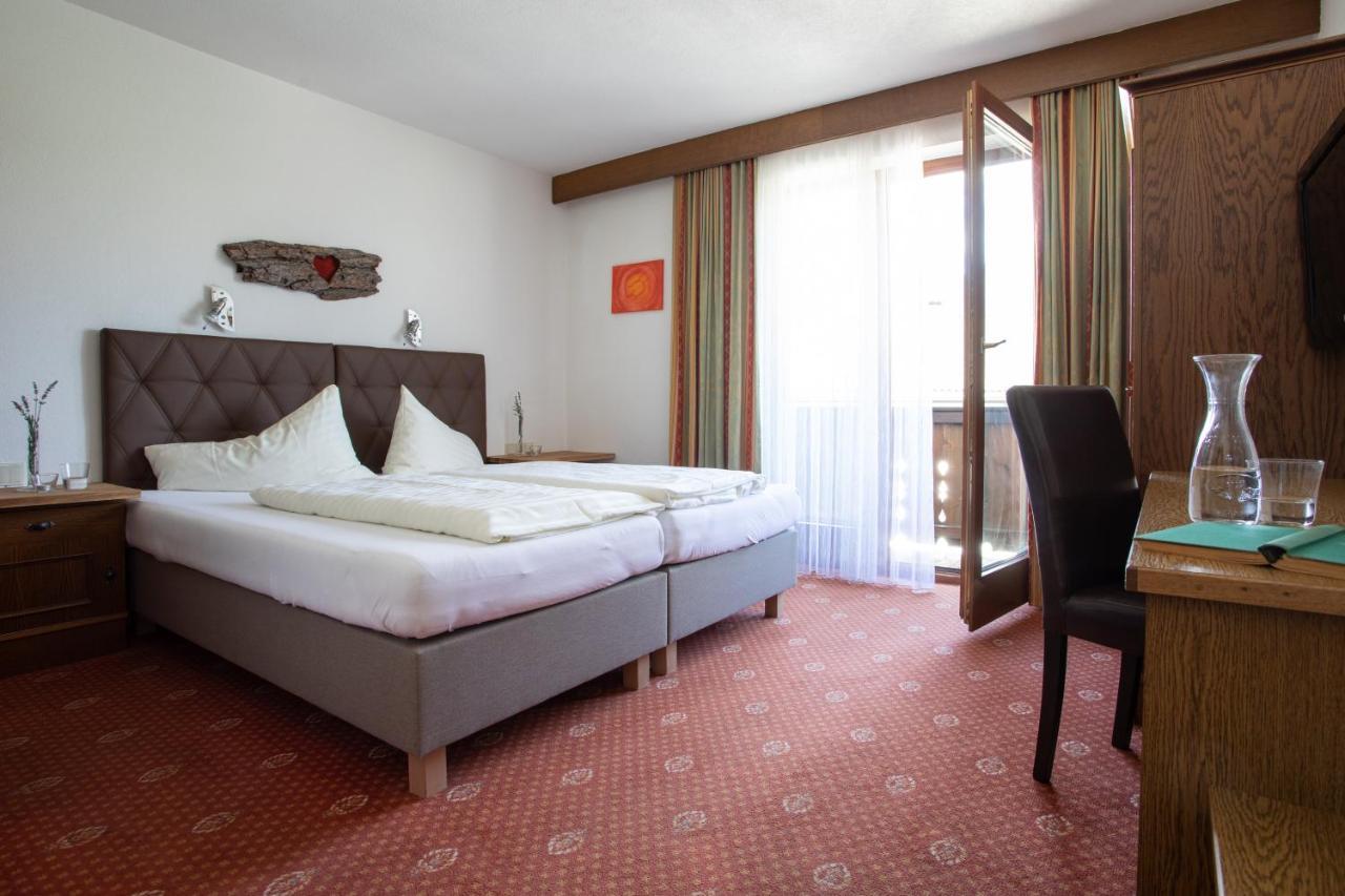 Ferienhotel Bergland อาร์เซิล อิม พิทซ์ทาล ภายนอก รูปภาพ